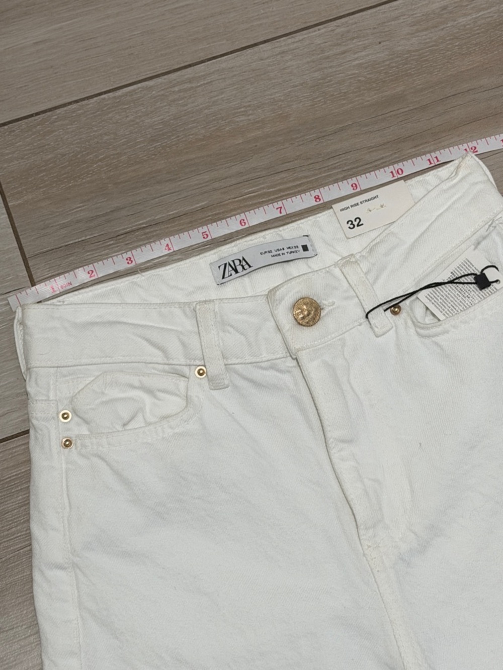 BNWT Zara White High-Rise Women’s Straight Jeans Size 0 - Picture 5 of 7